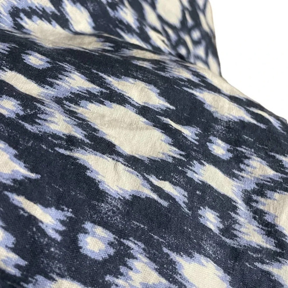 GAP Men's Blue & White IKAT Linen Short Sleeve Button Down Shirt Sz Large - Picture 6 of 12